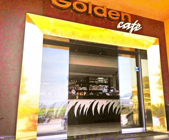 كايانيلو Golden Residence المظهر الخارجي الصورة